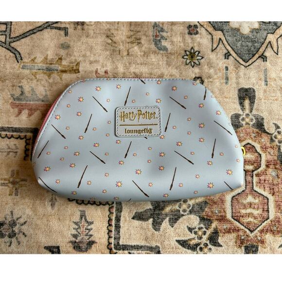 Loungefly Harry Potter Wizarding World Luna Lovegood Glasses Pouch Small Zip Bag - Picture 3 of 13